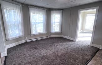 1 bed, 1 bath, $1,100, Unit #2