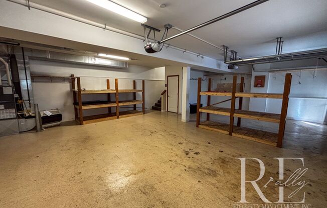 Spacious 3-Bedroom Home in Desirable Manette – Modern Comfort Meets Classic Charm