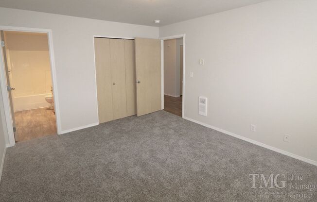 2 beds, 2 baths, 1,004 sqft, $1,495, Unit A7