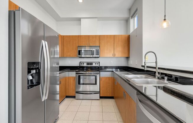 521 7th Ave Apt # 101