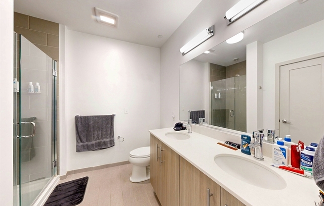 1 bed, 1 bath, 784 sqft, $3,050, Unit 321