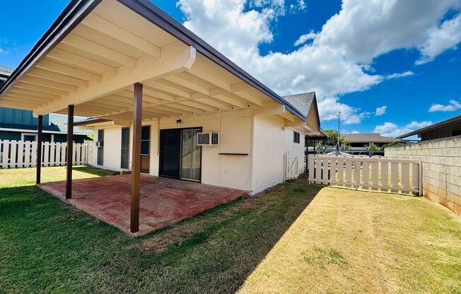 3 Bedroom, 2 Bathroom with Carport (Mililani)