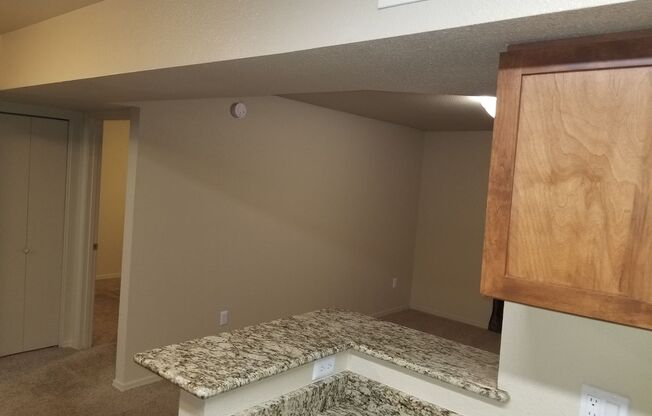 2 beds, 2 baths, $1,700