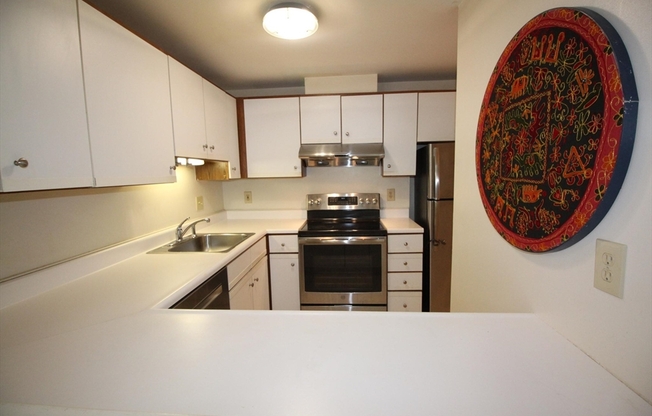 1 bed, 1.5 baths, 721 sqft, $2,200, Unit 222