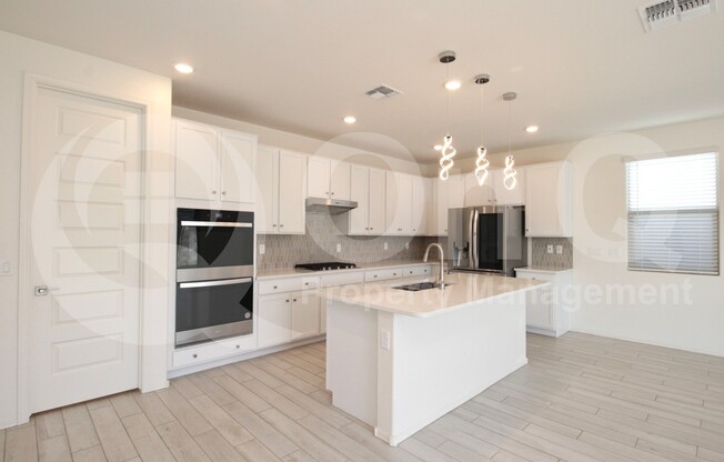 3037 W LN MIRADA DR