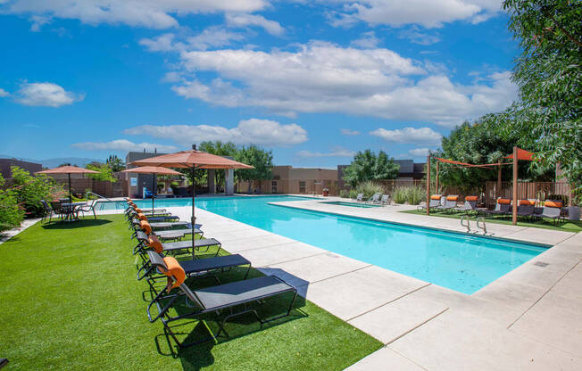 Pool at Sabino Vista Apartments in Tucson Arizona