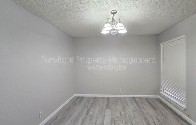 5507 ROANWOOD