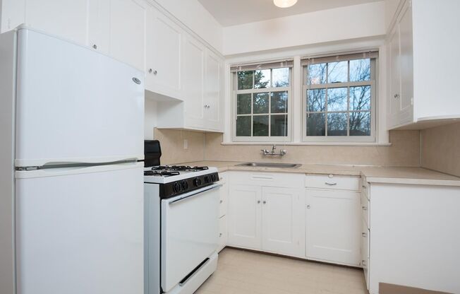 Sandycrest Terrace Apartments