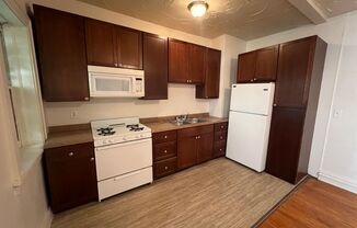 Studio, 1 bath, 366 sqft, $765