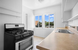 6634 LANKERSHIM BLVD