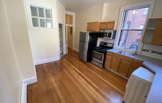 Studio, 1 bath, 500 sqft, $2,550, Unit 2