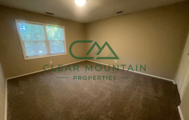 2 beds, 1 bath, 980 sqft, $1,075, Unit 79