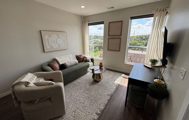 1 bed, 1 bath, 690 sqft, $1,395, Unit 508 - A690