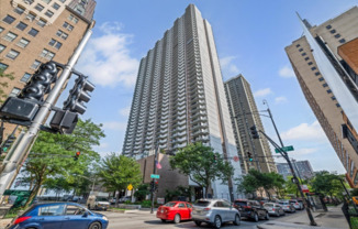 6033 N Sheridan Rd, Chicago IL 13F