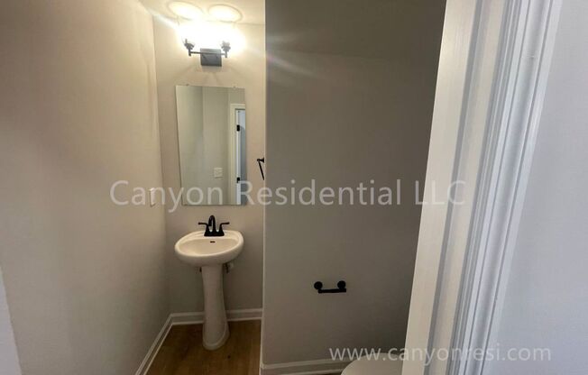 Recently Renovated!!Beautiful 4BR home.