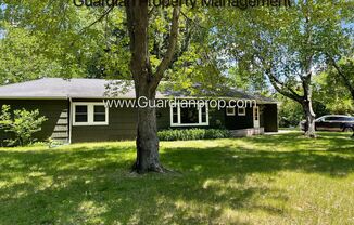 Large Corner Lot Single Family Home, Office, 3 Season Breezeway, W/D. 2 Car Garage, Video Walkthrough