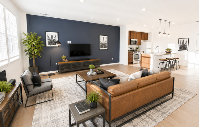 Newer Townhouse in Ideal North Gate Location!