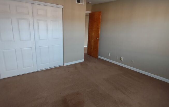 1 bed, 1 bath, 710 sqft, $829, Unit 84