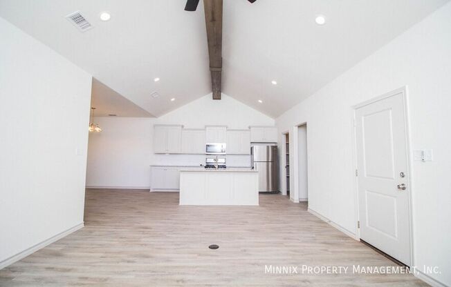 2401 Quitman Ave.