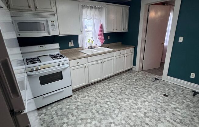 Updated South End 3 Bedroom