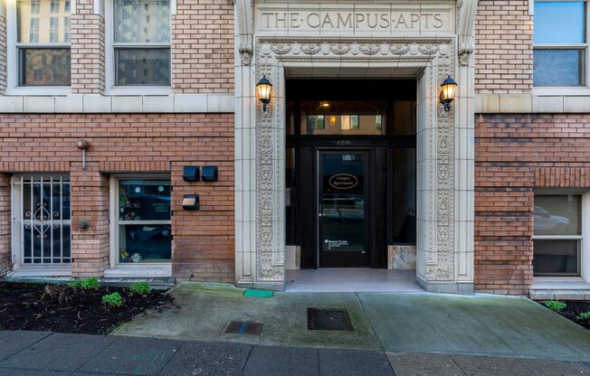 Campus Apartments