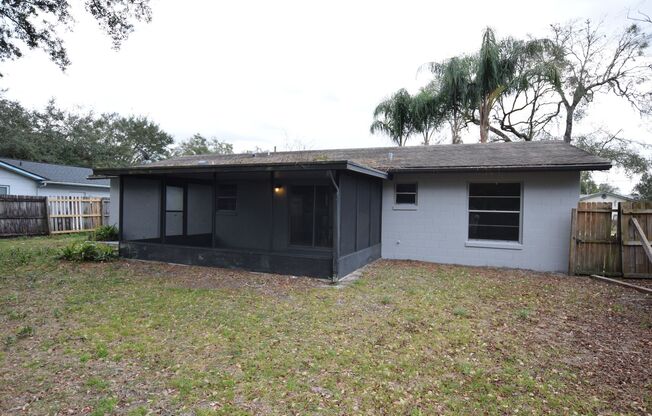 3 bedroom, 2 bath home on the east side of Deland