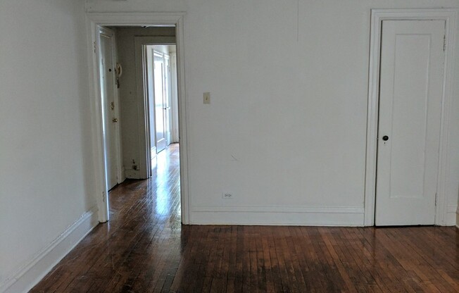 1 bed, 1 bath, $1,195, Unit Apt. 07