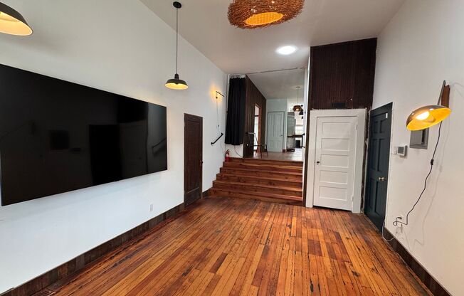 Remodeled 3BR/2BA Oasis with Hot Tub, Sauna & Lush Backyard Retreat