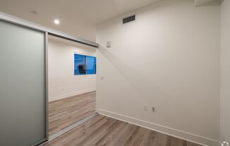 Studio, 1 bath, 445 sqft, $1,850, Unit 412