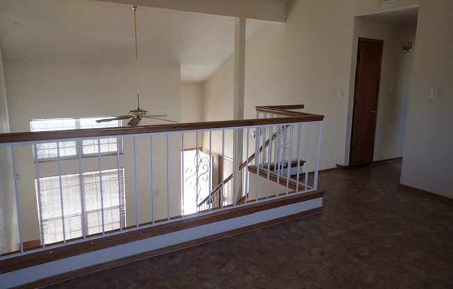 3 beds, 2 baths, $1,595