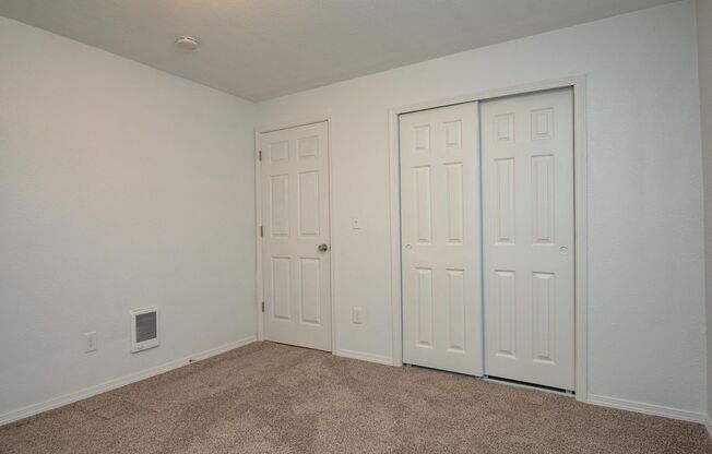 1 bed, 1 bath, 525 sqft, $1,295, Unit 83
