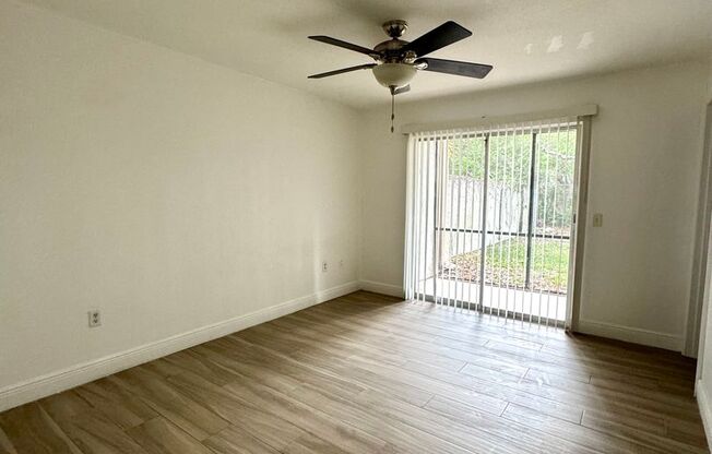 3 beds, 2 baths, 1,205 sqft, $2,275, Unit 155