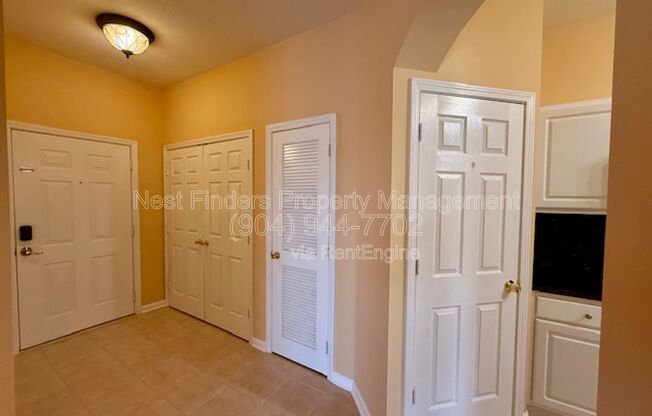 2 beds, 2 baths, 1,050 sqft, $1,350, Unit 912