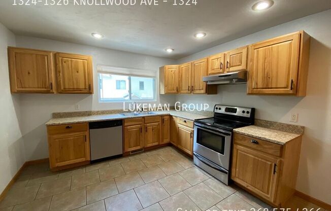 1324 1326 KNOLLWOOD AVE