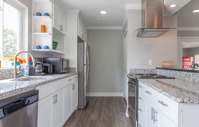 Clubhouse Kitchen at Bainbridge Park