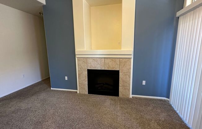 3 beds, 2 baths, $1,550, Unit # 2006