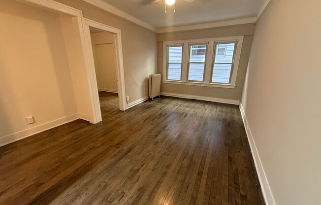 1 bed, 1 bath, $1,025, Unit 25