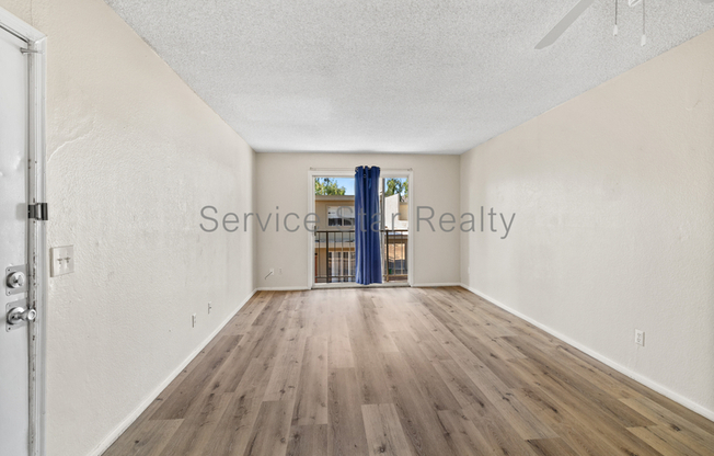 2807 E LN MARCHE AVE