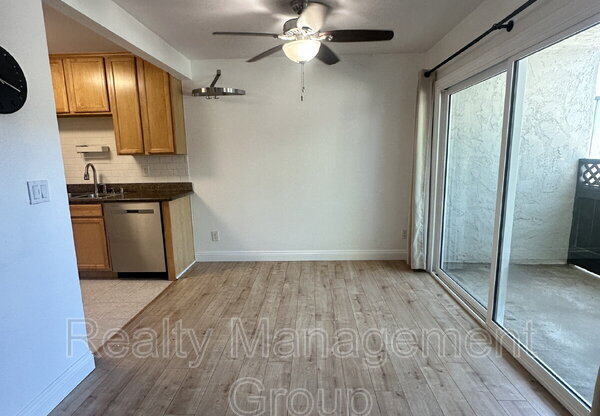 3535 MADISON AVE