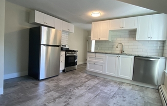 2 beds, 1 bath, 1,000 sqft, $2,000, Unit 3