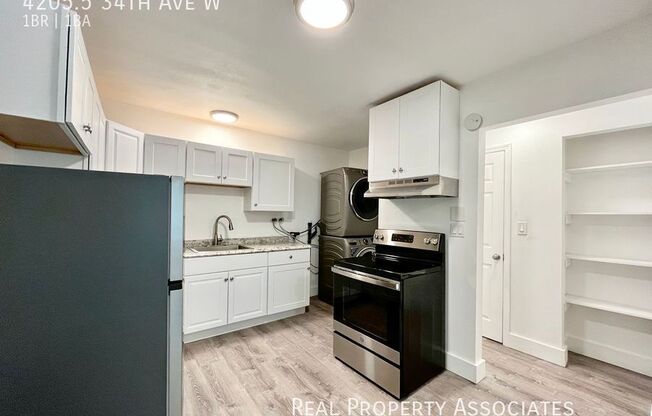 4205 5 34 AVE W