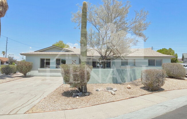 4 beds, 2 baths, 2,070 sqft, $2,295