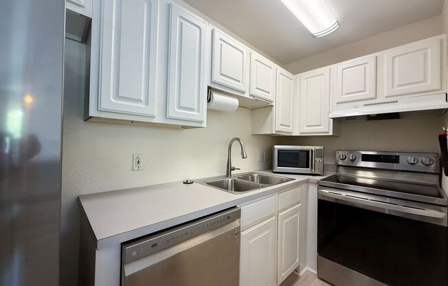 1 bed, 1 bath, $1,400, Unit # 507