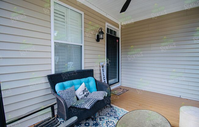 Furnished 3 Bedroom, 2 Bath Bungalow in the Laurel Hill Neighborhood - Available NOW!