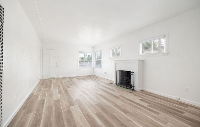 Cozy 2bed/1bath in Normal Heights now available!