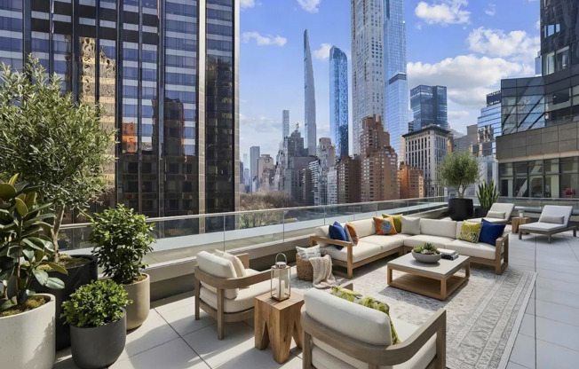 3 beds, 2.5 baths, 1,960 sqft, $29,400, Unit 8D