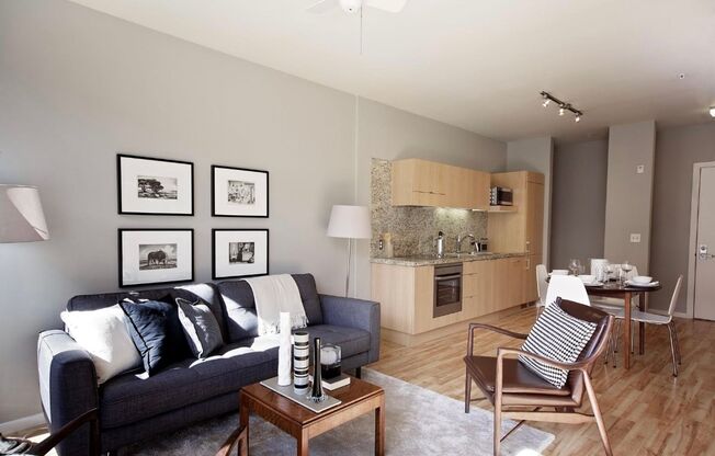 Hawthorne @ Ladd's - 1 & 2 Bedroom Apartment Homes