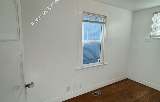 2 beds, 1 bath, $3,095