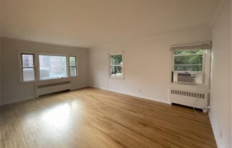 16 Cricklewood S
