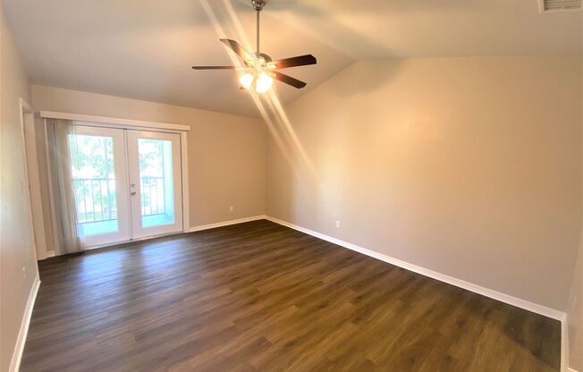PIKUS (Villas on 16th - 5270 16th Pl SW)